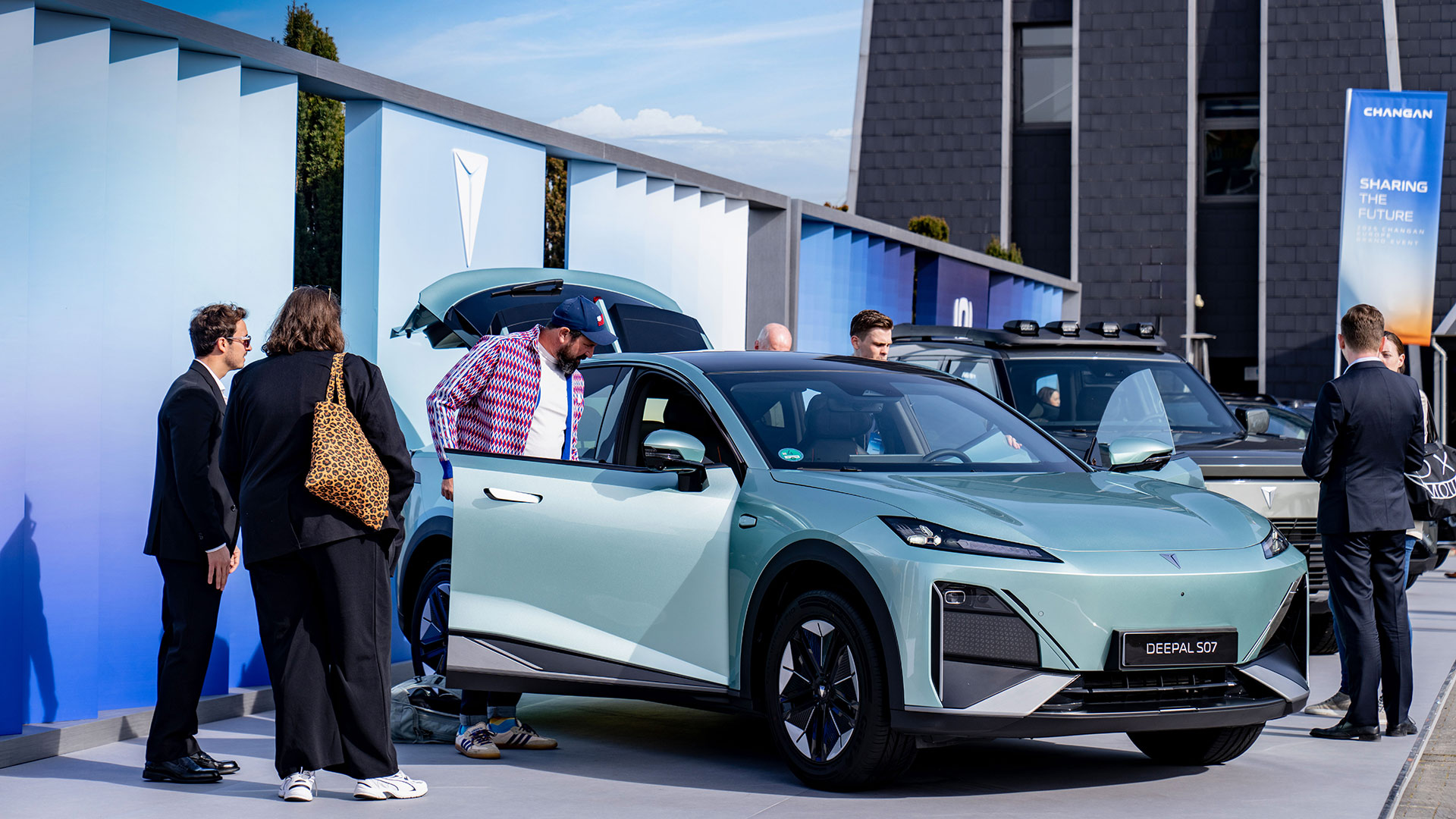 长安品牌(CHANGAN)聚焦新主流大众家庭型用户